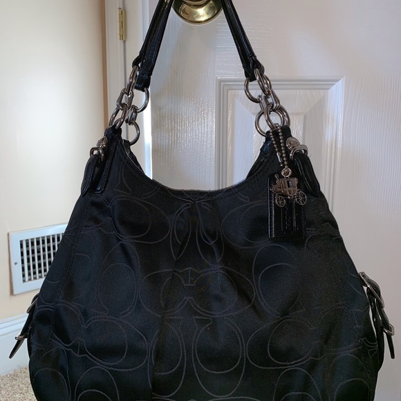 Authentic Coach bag - Picture 2 of 5